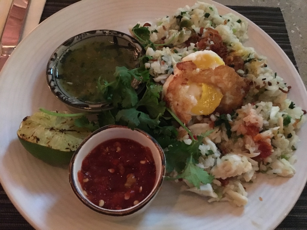 Blue crab fried rice dinner