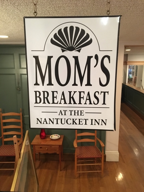 Mom's Breakfast sign